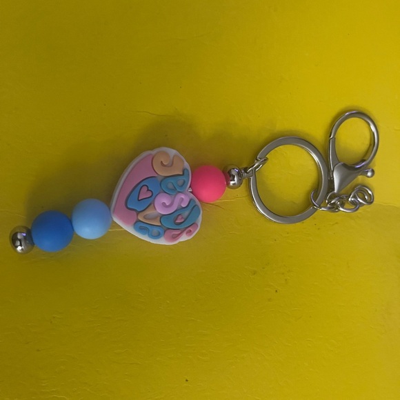 Colorful Heart Keychain - Picture 6 of 8